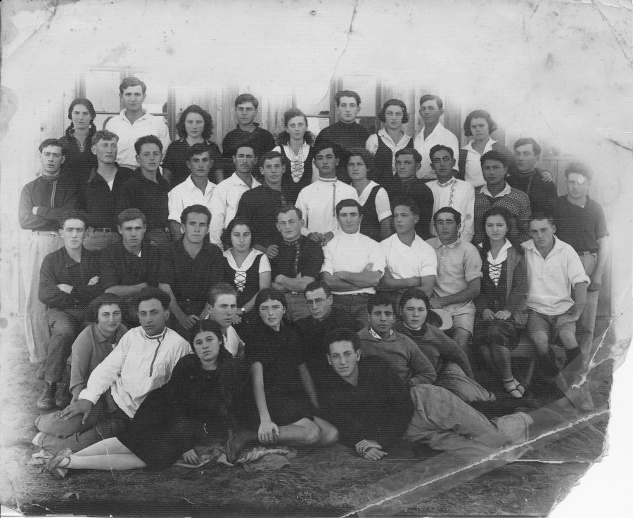קבוצת הנוער העובד בזרנוגה 1929